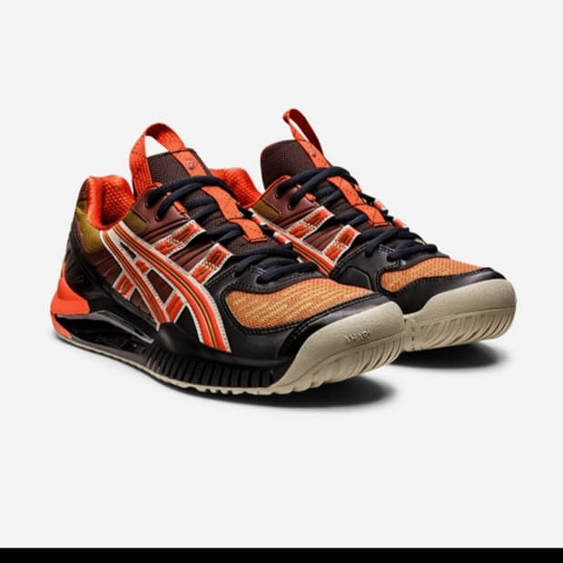 아식스 레드클레이 265