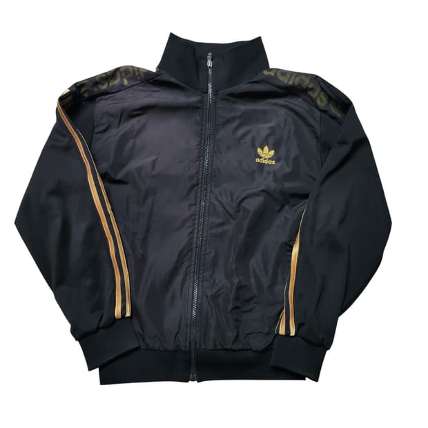 아디다스 트랙탑