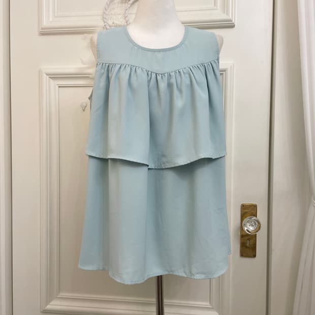 mint shirring layered blouse