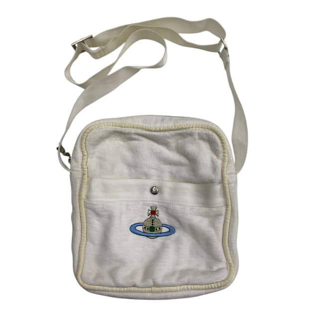 비비안웨스트우드 화이트 타올 크로스백