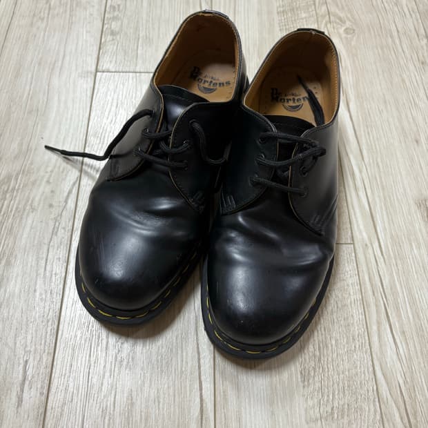 닥터마틴 1461 3홀 스무스 270