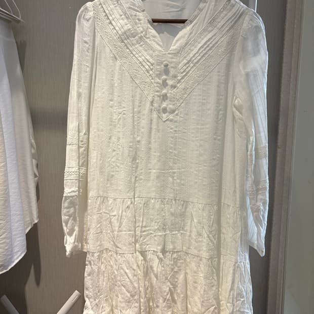 아일렛 코튼 원피스