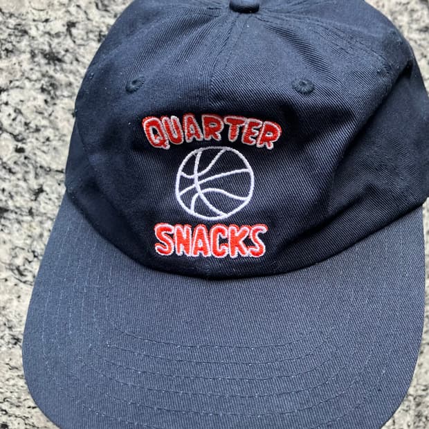 쿼터스낵스 스케이트보드 6패널캡 볼캡 모자 네이비