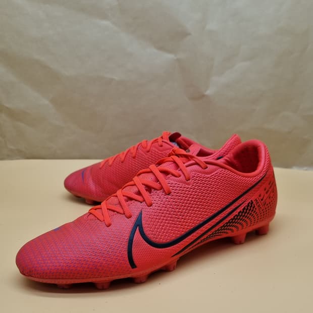 나이키 머큐리얼 베이퍼13 축구화250.