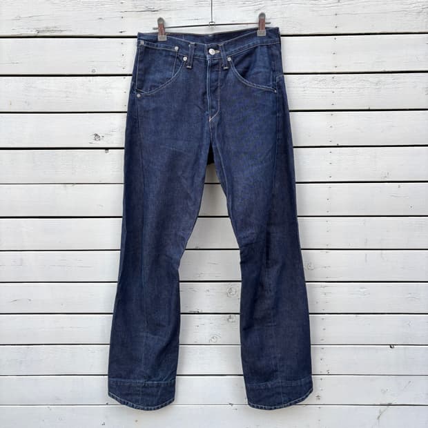 Levi’s 리바이스 엔지니어드진 데님 팬츠