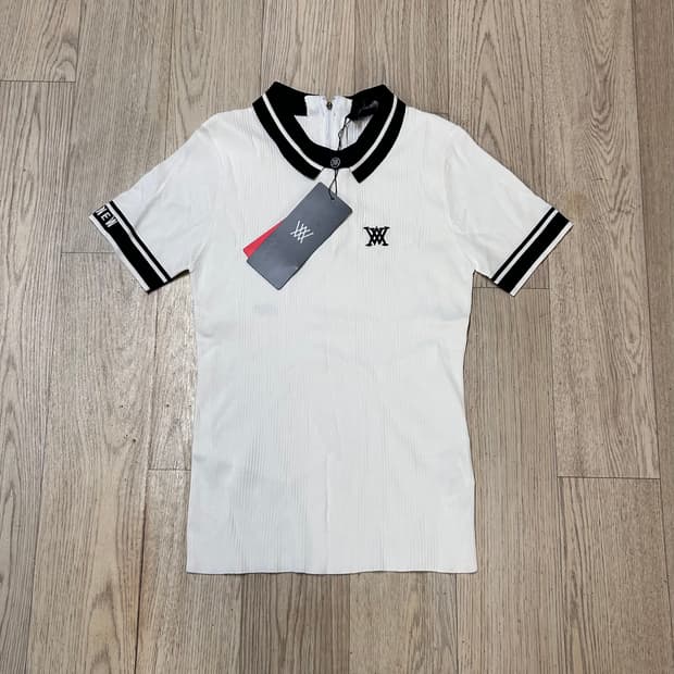 어뉴 골프 니트 카라티 S