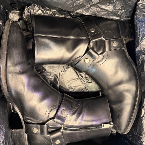 생로랑 모터사이클  와이어트 하네스 블랙레더부츠 43