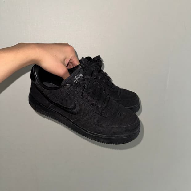 나이키 x 스투시 에어포스 1 로우 트리플 블랙 265