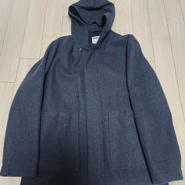 마가렛호웰MHL 후드코트 팔아요 새상품급
