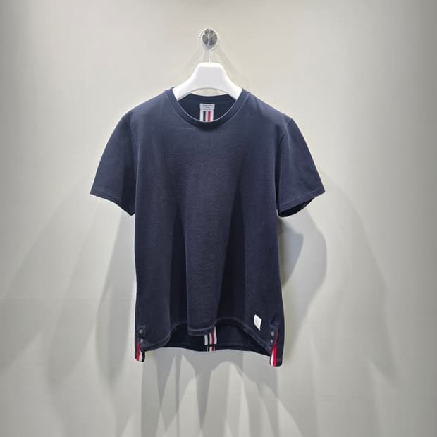 [중고/정품] 톰브라운 백삼선 티셔츠 4 (네이비)