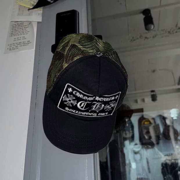 크롬하츠 카모 매쉬 트러커 캡