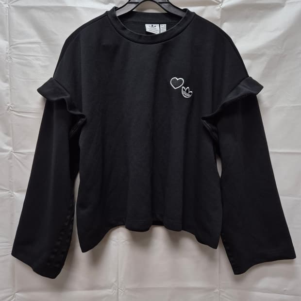 아디다스 크롭맨투맨 