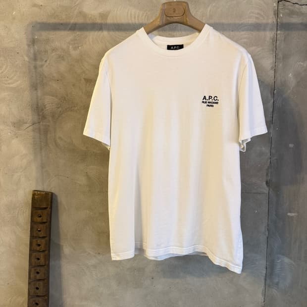 APC 아페쎄 반팔티셔츠 남성100