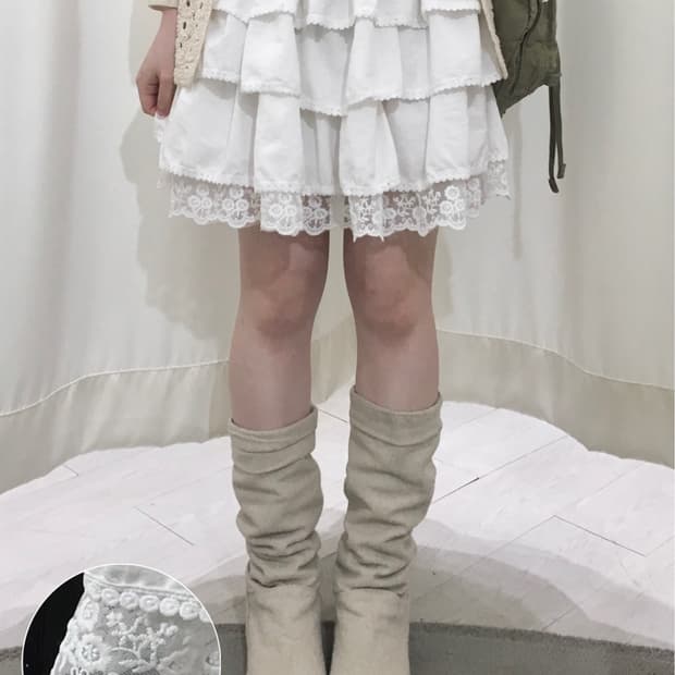 nana lace skirt