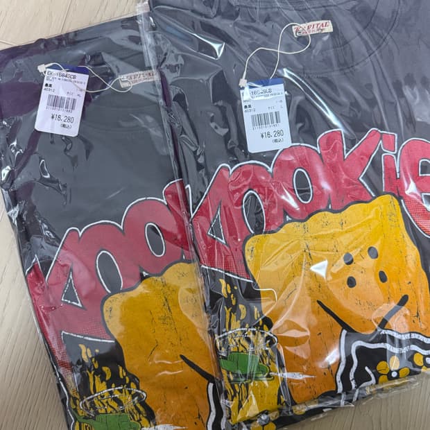 캐피탈 쿠키 티셔츠 블랙 잉크