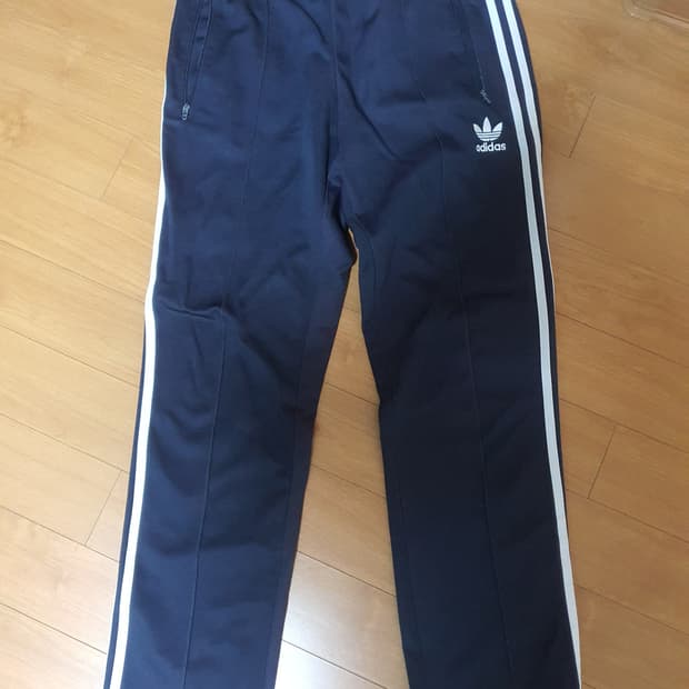 아디다스 트레이닝 바지 100사이즈