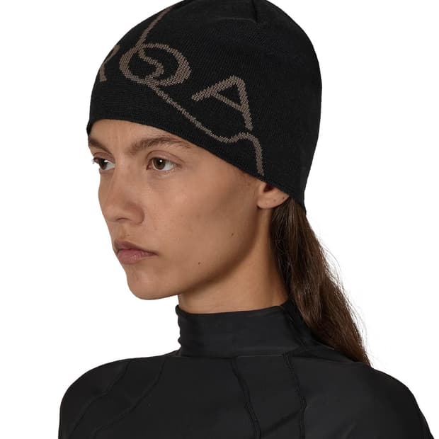 로아 하이킹 26ss 로고 울 비니/블랙