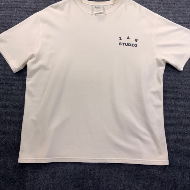아이앱 반팔티 XXL