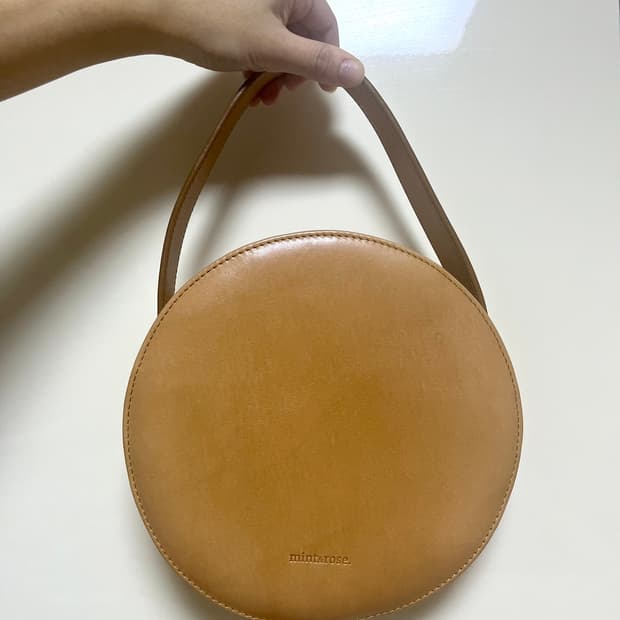 민트앤로즈 레더 핸드백