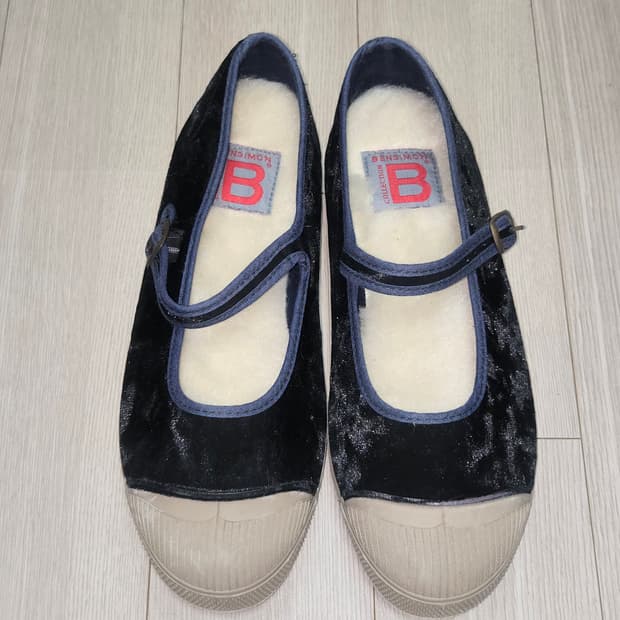 벤시몽 벨벳 메리제인 스니커즈 네이비 39