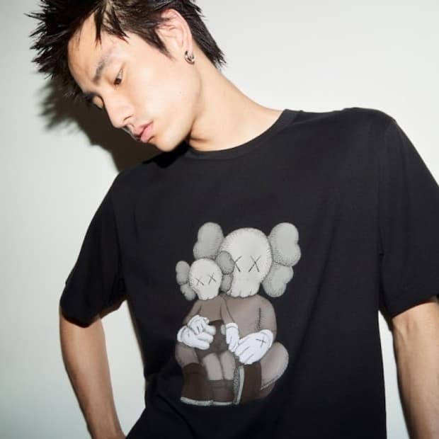 (미착용)유니클로 kaws 콜라보 L 반팔