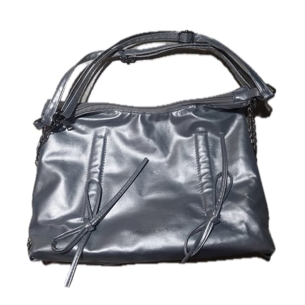 실버 글로시 리본 숄더백