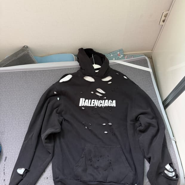 [xs]발렌시아가 디스토로이드 후드 블랙