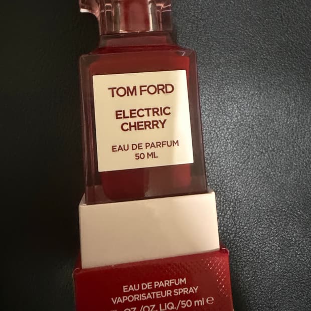 톰포드 일렉트릭 체리 50ml