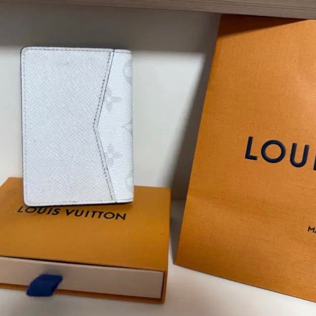 [정품]루이비통 모노그램 오거나이저 화이트 카드지갑/여권 케이스