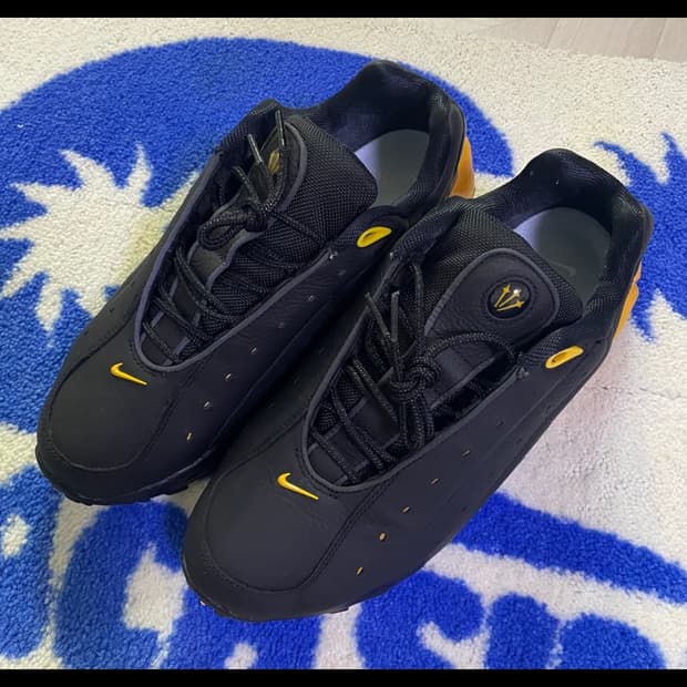 나이키 드레이크 녹타 핫스탭 에어테라 블랙앤 옐로우275