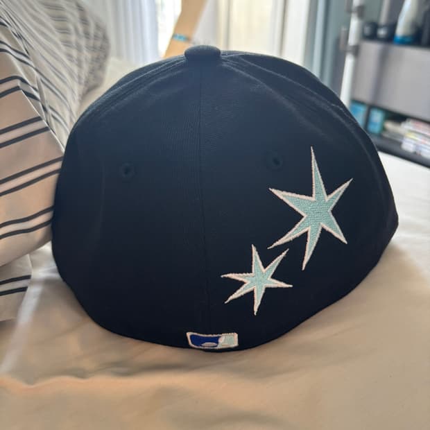 BPT 심볼 스타 캡 블랙