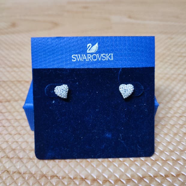 스와로브스키 하트 귀걸이