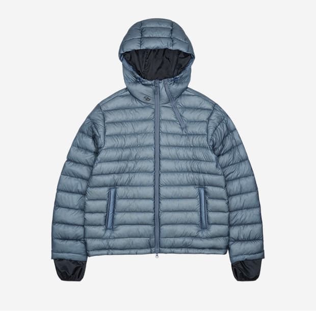 구매글)) 산산기어 25fw 경량패딩 1사이즈 구합니다