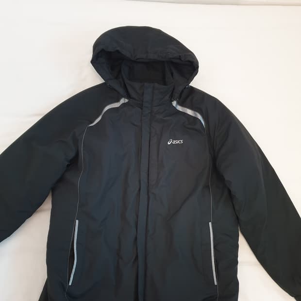 아식스 올드스쿨 누빔 후드자켓