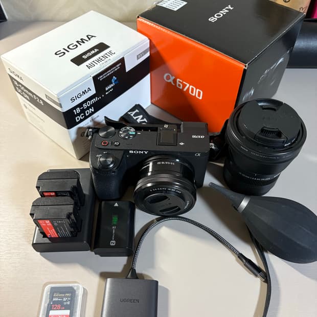 소니 a6700L + 시그마 1850 미러리스 카메라