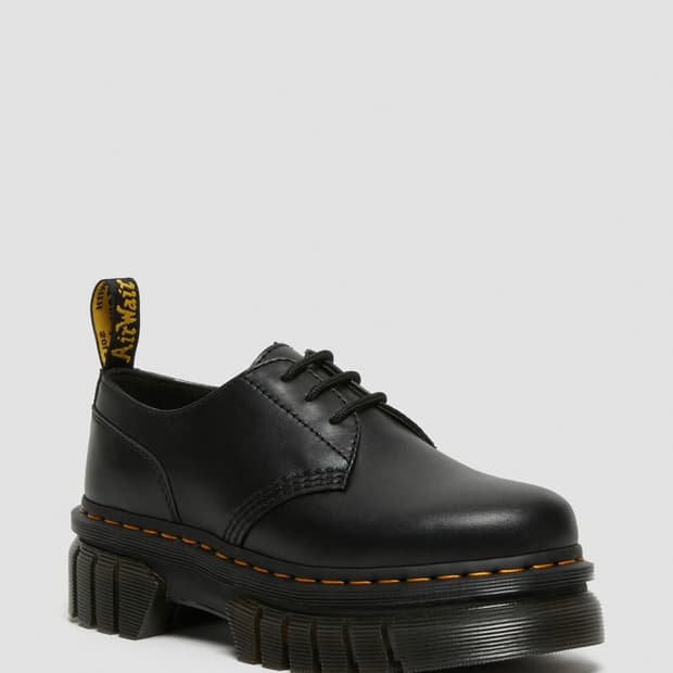 닥터마틴 오드릭 3홀 3i 로퍼