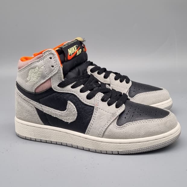 나이키 조던 1 레트로 하이탑 230