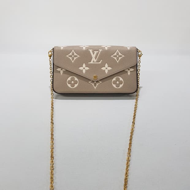 루이비통 앙프렝뜨 포쉐트 펠리시 M69977