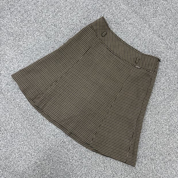 67-91 헤지스 하운드체크 스커트 0319J