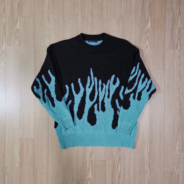 Bling Leads 자카드 라운드 니트