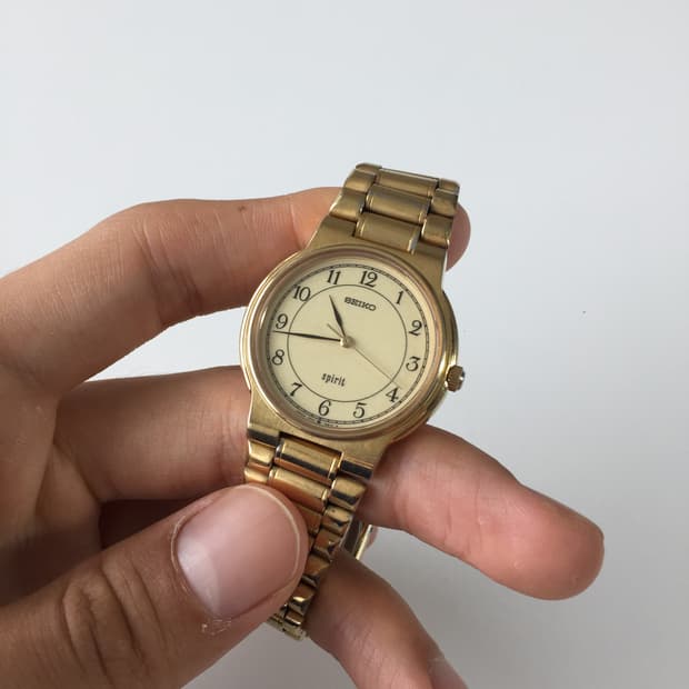 90s seiko spirit arabic gold quartz