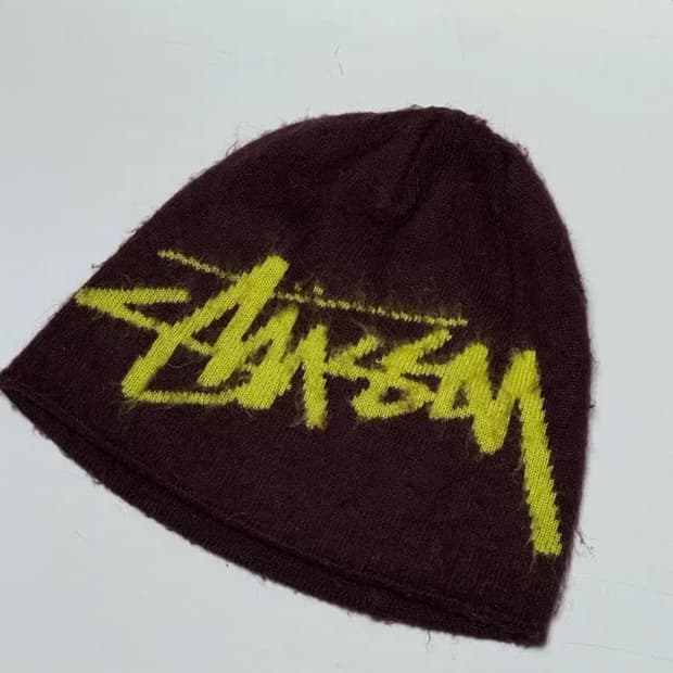 스투시 브러쉬드 아웃 스탁 스컬캡 비니 에그플랜트