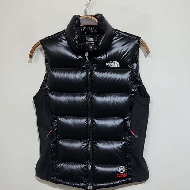 (S) 노스페이스 구스다운 패딩조끼 블랙 서밋시리즈 베스트 