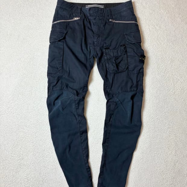 스톤아일랜드 와펜 벨크로 스트레이트 팬츠 PN6702