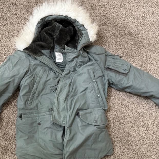 n-3b 익스트림 콜드 파카 스몰