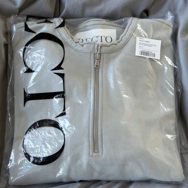 렉토 로우엣지 칼라 하프집업(그레이시카키)