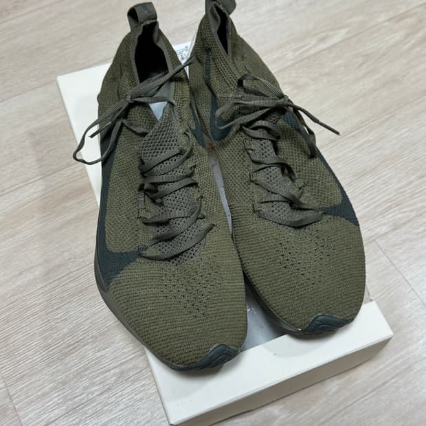 나이키 리액트 스트릿 베이퍼 플라이니트