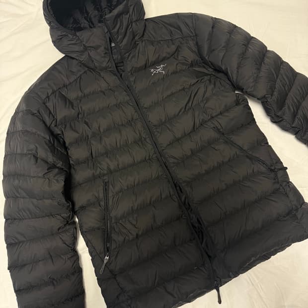 아크테릭스 세륨 후디 블랙 사파이어 S