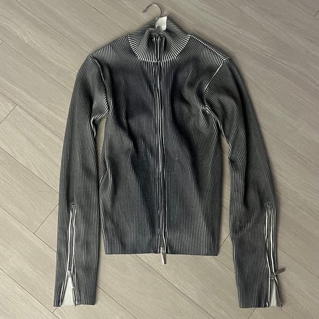 나체 니트 집업