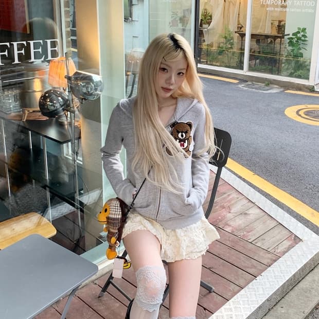 히스테릭글래머 퍽베어 패치 후드집업